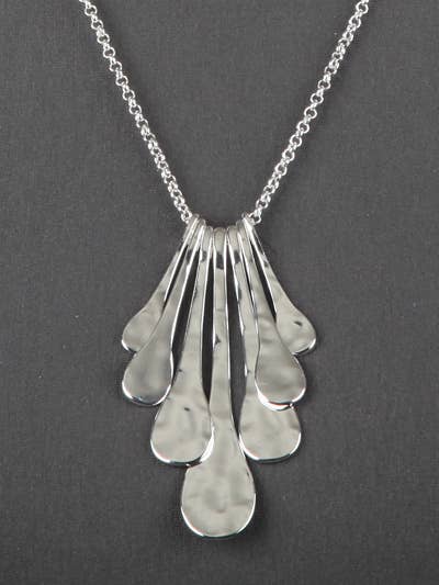 FR2027 Silver Hammered Metal Graduated Necklace Metal Set