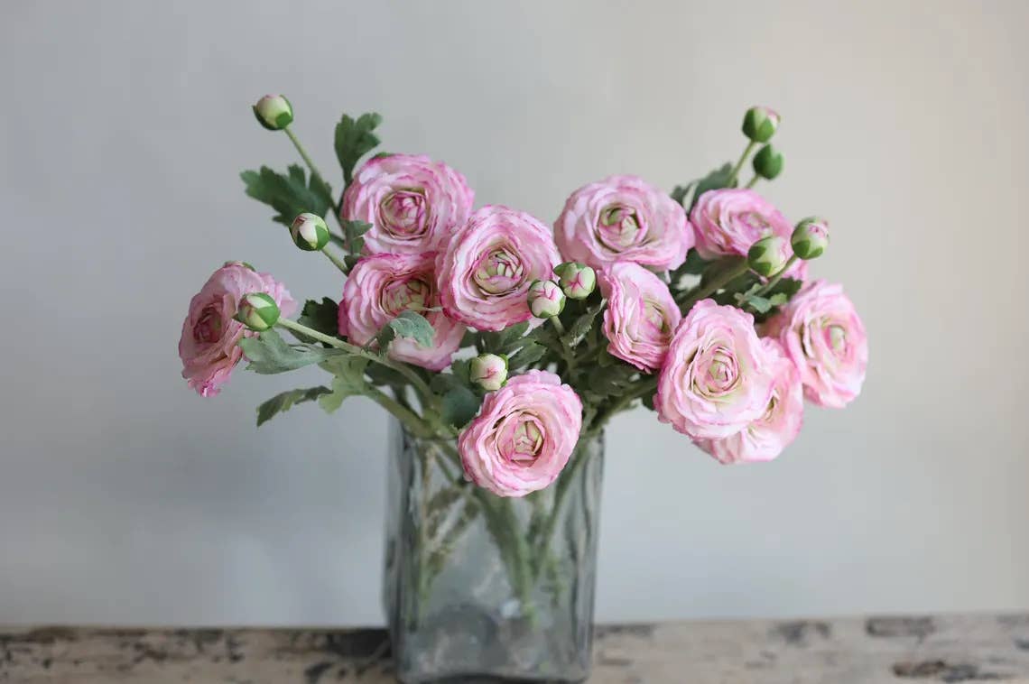 18"-Real Touch Ranunculus with 2 buds