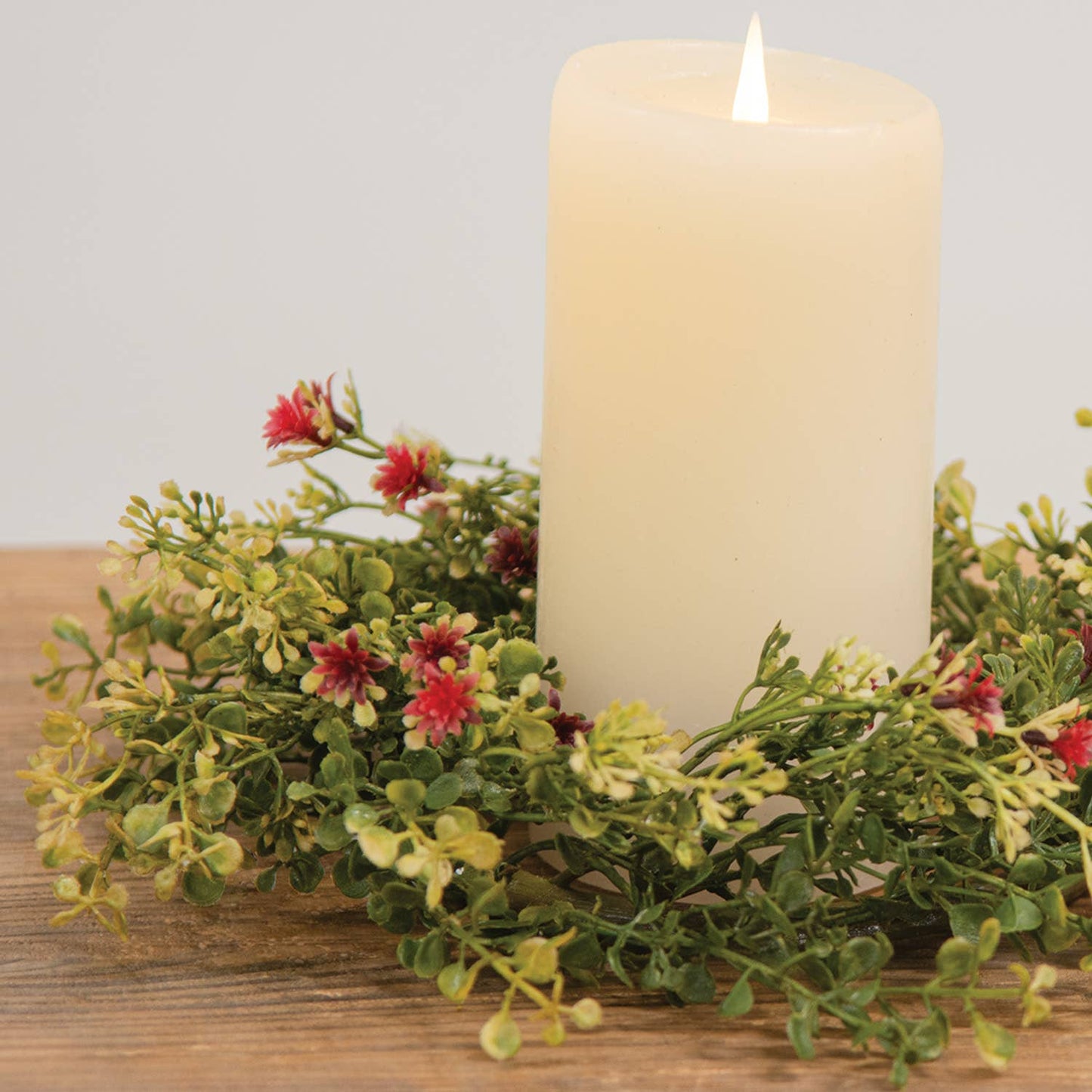 Ruby Fall Buds & Baby's Grass Candle Ring, 4.5"
