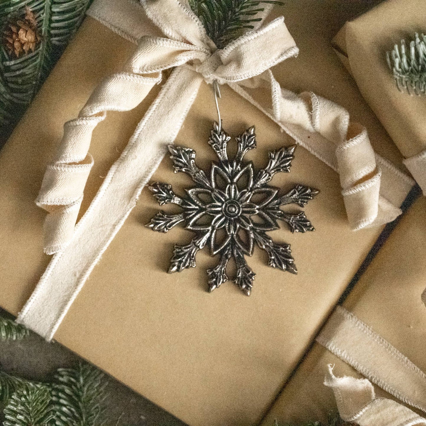 PEWTER MARYANNE SNOWFLAKE ORNAMENT