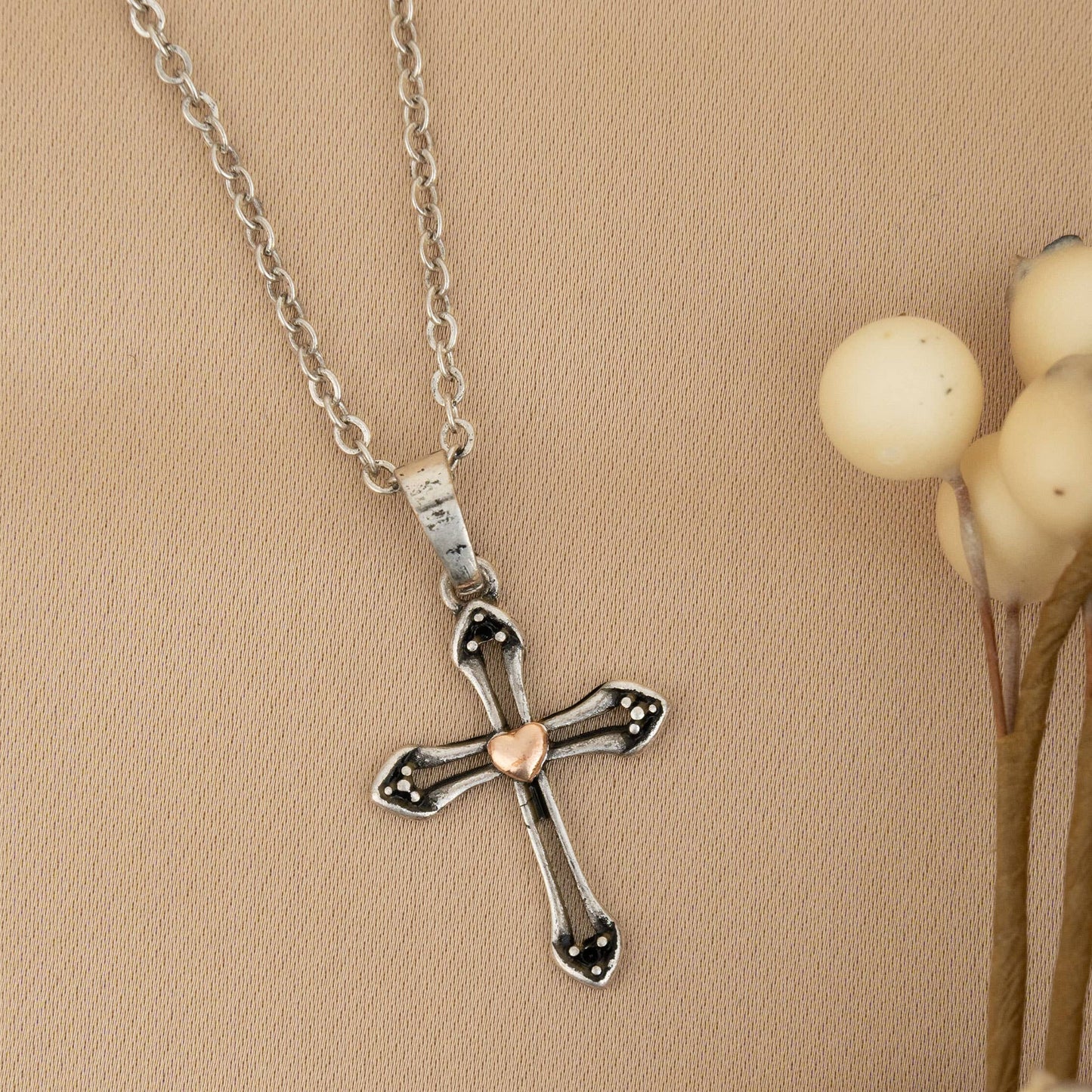 Elli Inspiration Spiritual Celtic 16" Pendant Necklace