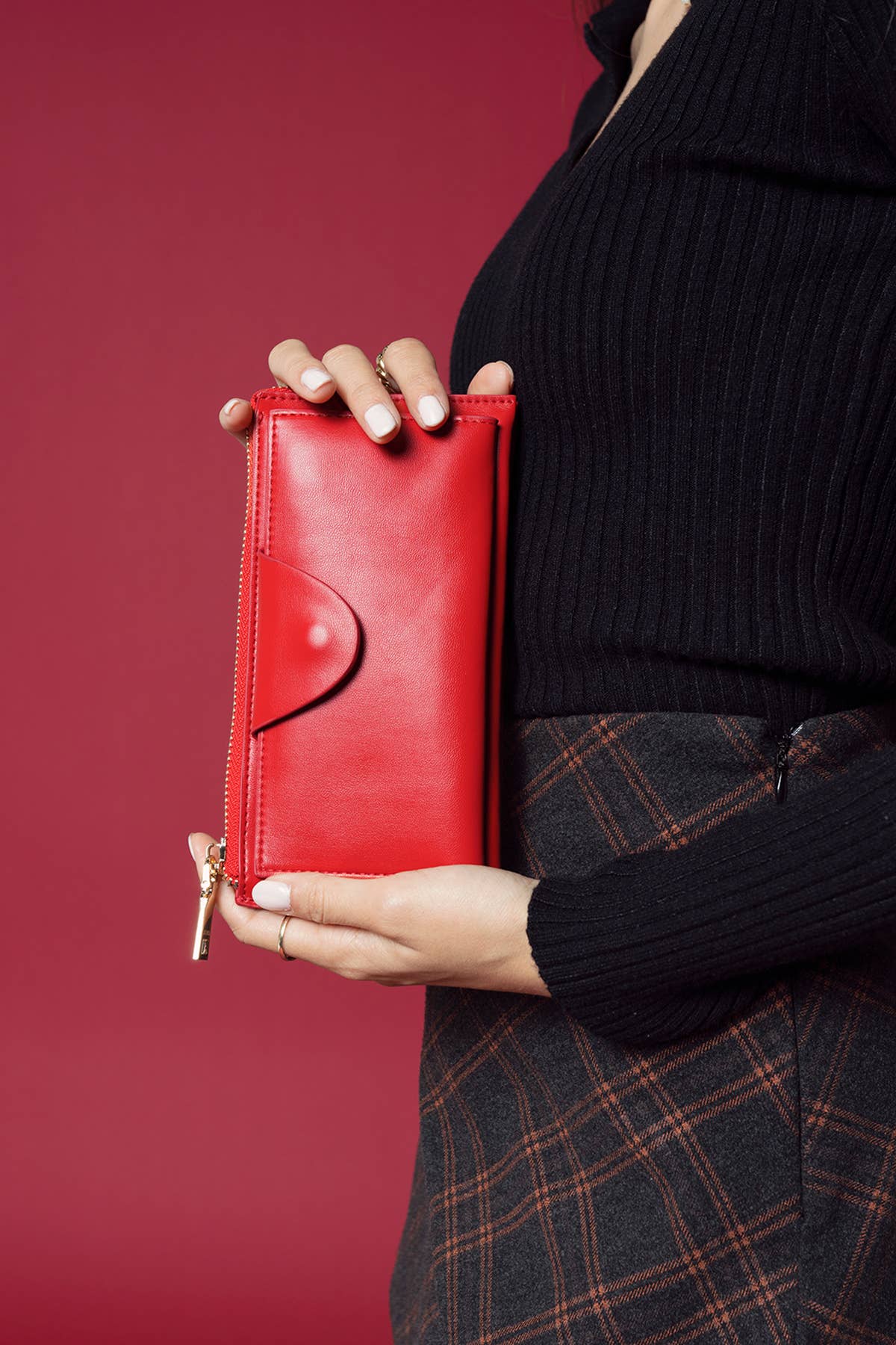 WL0004RF Kyla RFID Wallet w/ Snap Closure