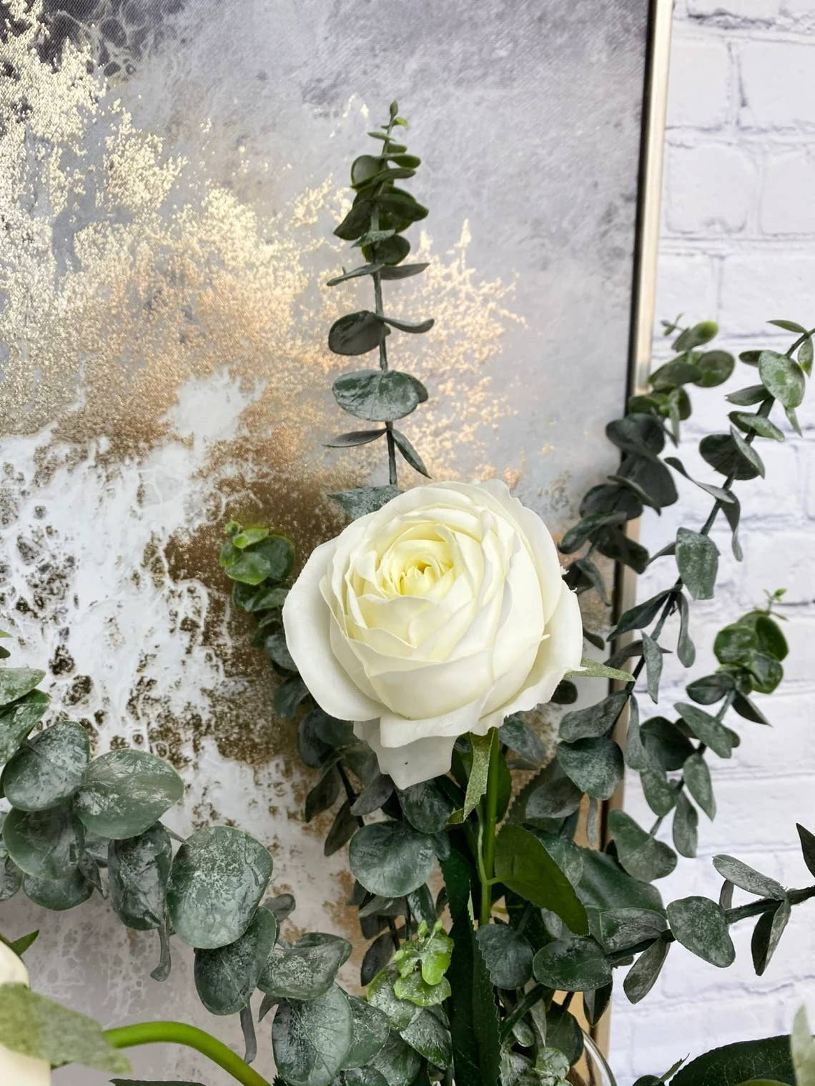22"Real Touch flocked Spiral Eucalyptus Bush