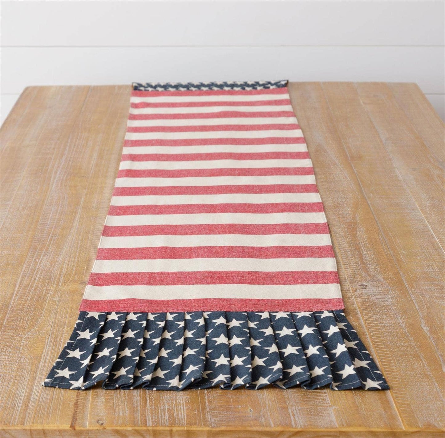 Table Runner - Stars And Stripes With Ruffle (PC)