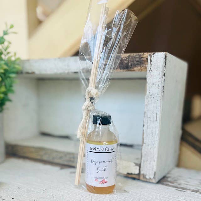 Peppermint Bark Reed Diffuser