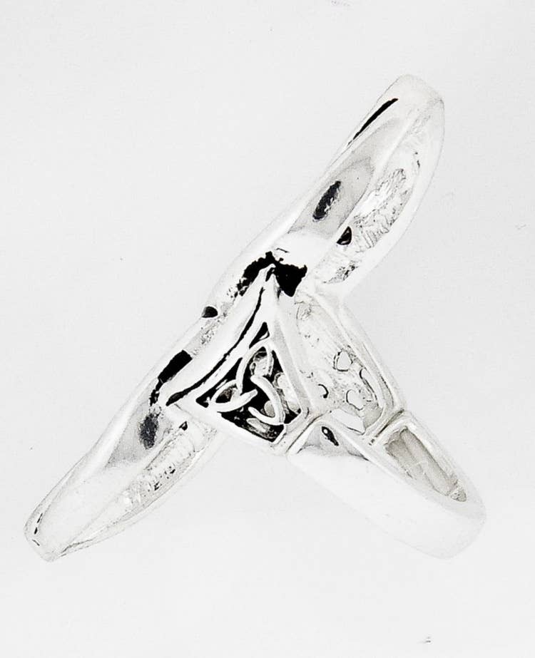 FR2006 Celtic Metal Stretch Ring