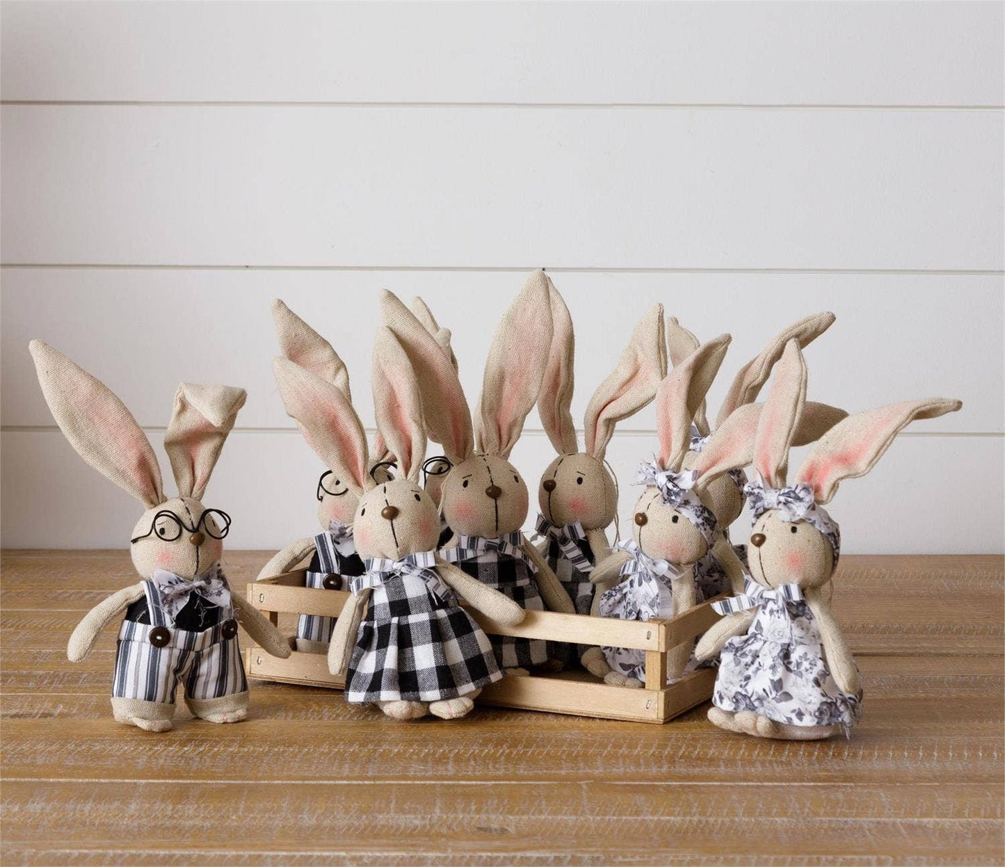 Crate Of 9 - Bunnies In Dresses And Overalls (Pk/09 Ast)