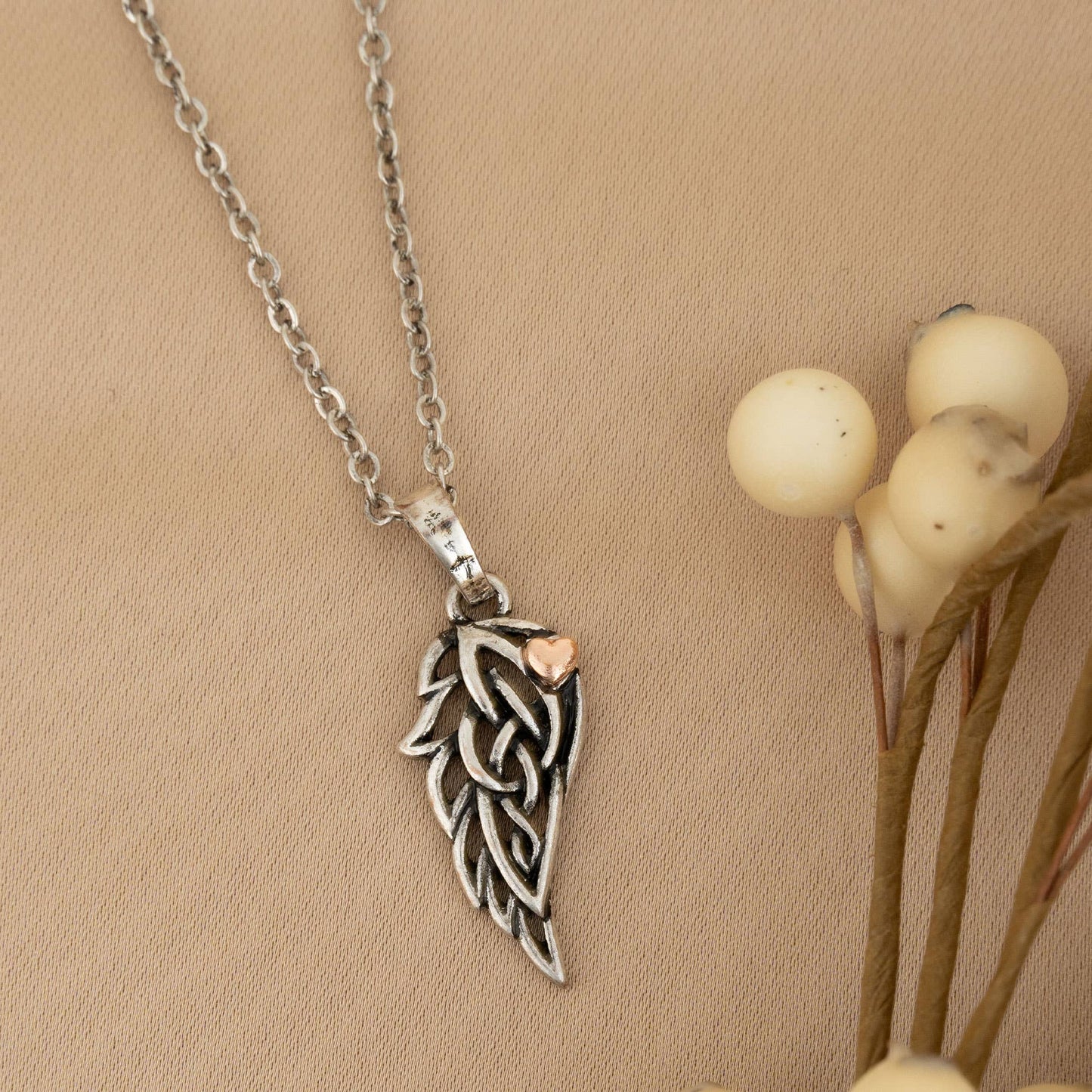 Elli Inspiration Spiritual Celtic 16" Pendant Necklace