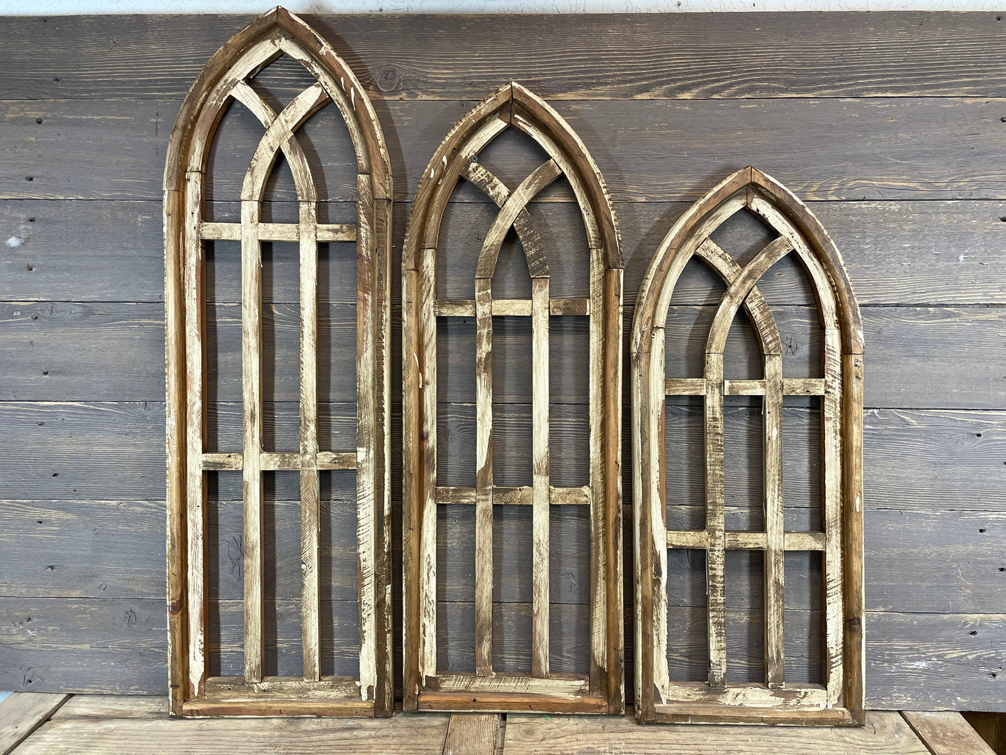 Cambridge-WH-Cathedral Wall Windows-Set 3-Antiqued White