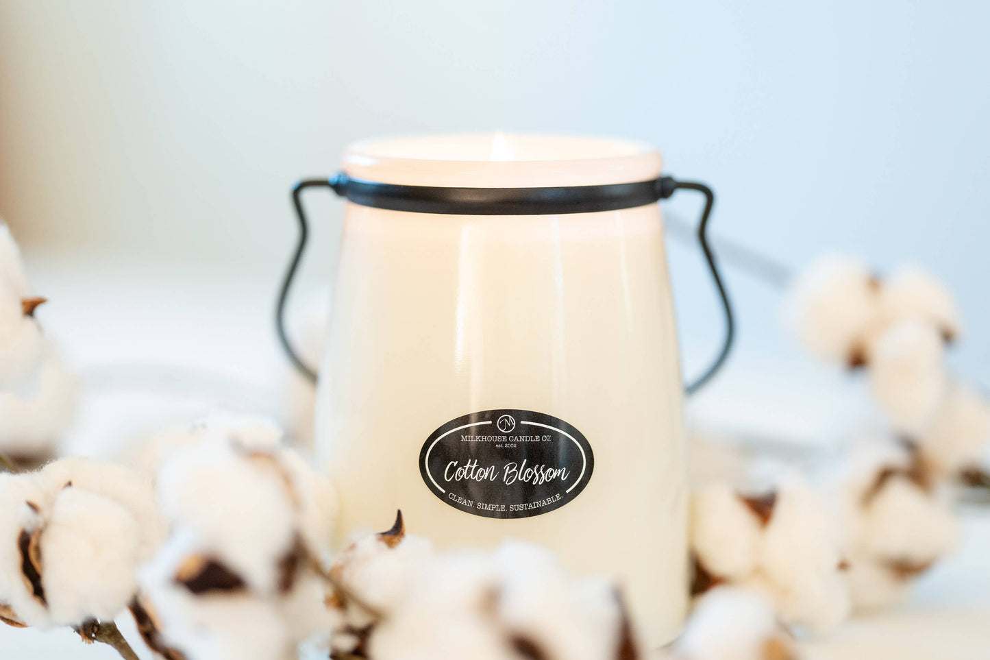 22 oz Butter Jar Candle: Cotton Blossom