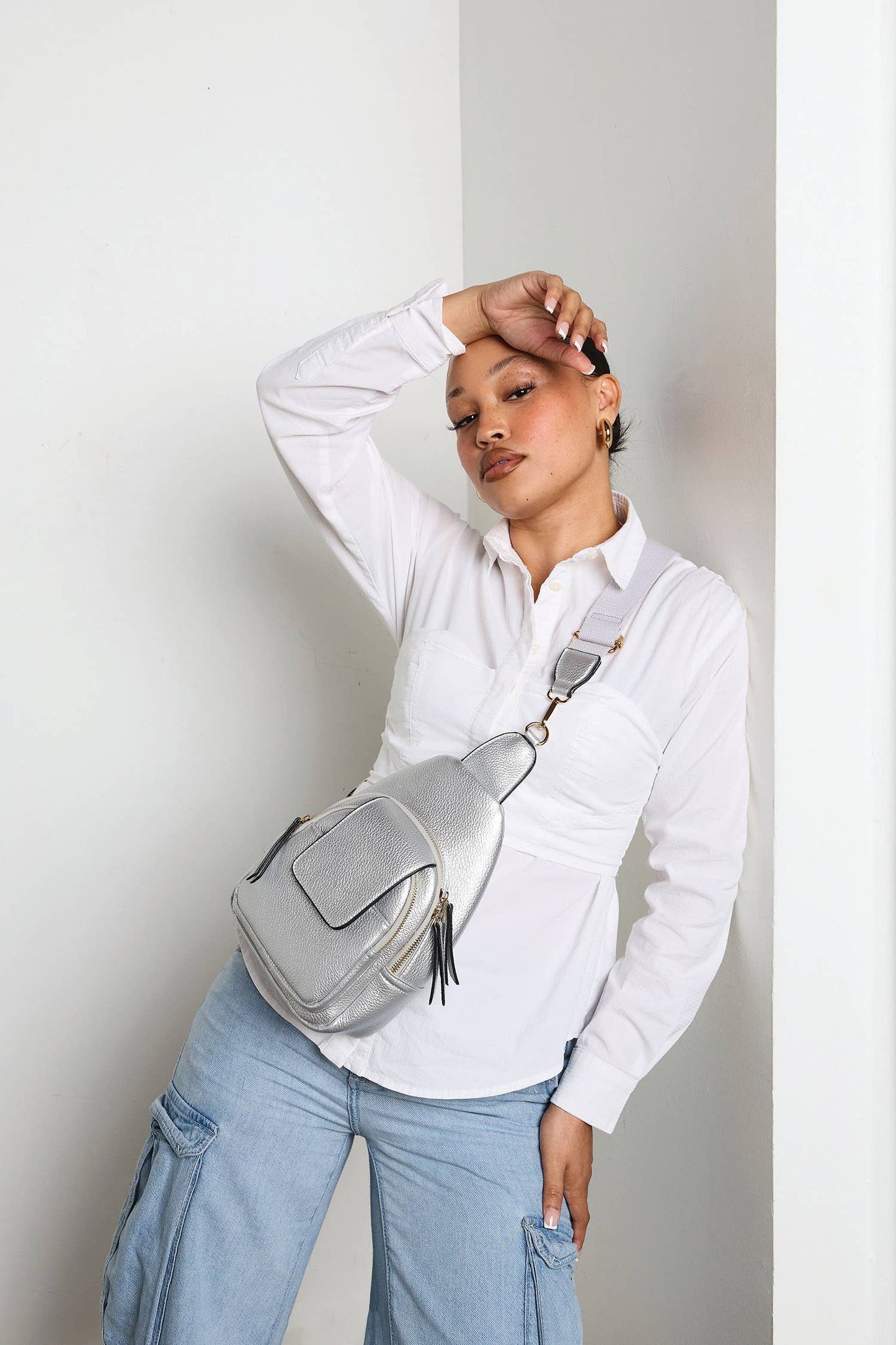 M2532 Sophia Sling Bag w/ Flapover Pocket