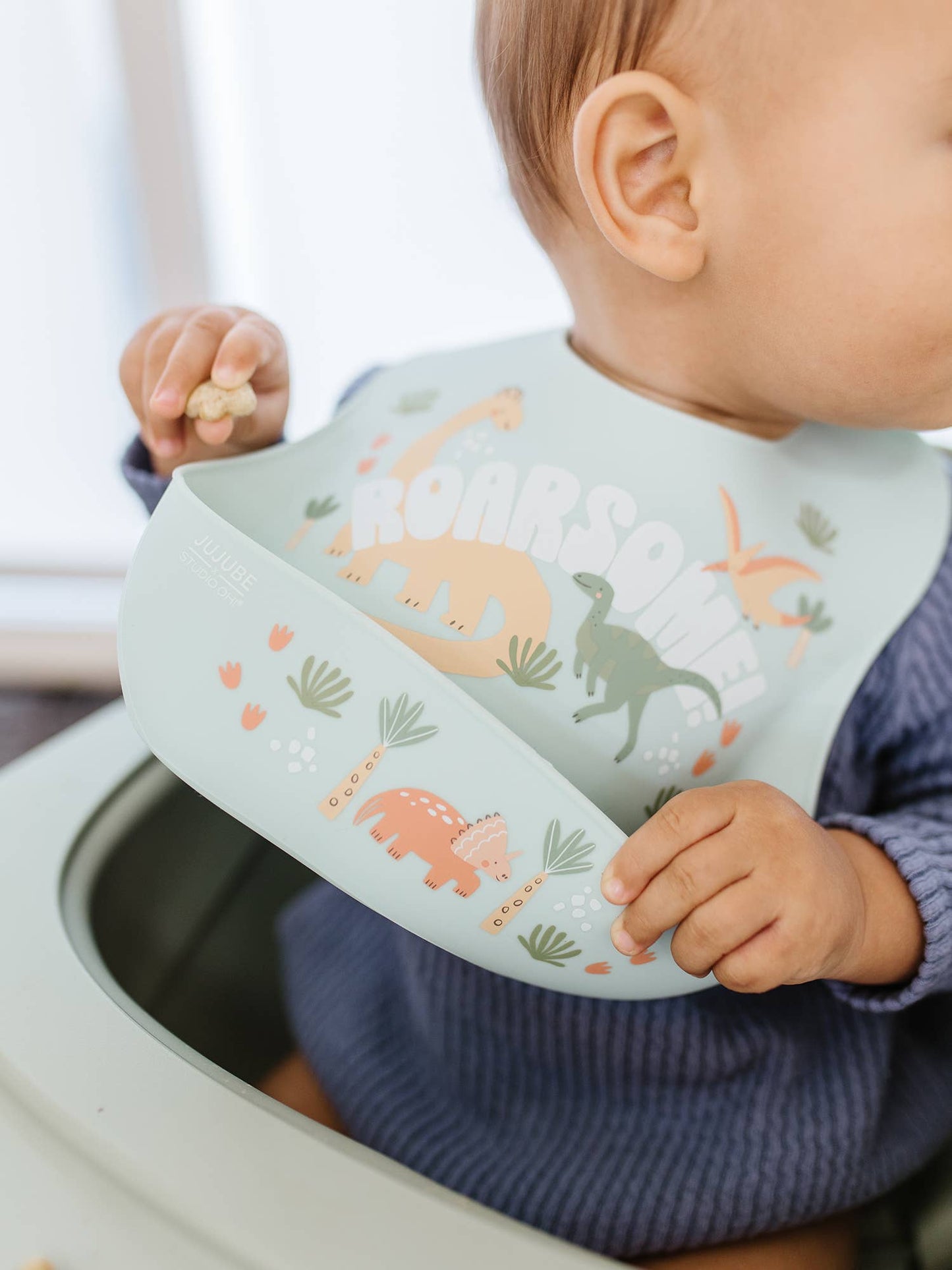Silicone Bib Roarsome