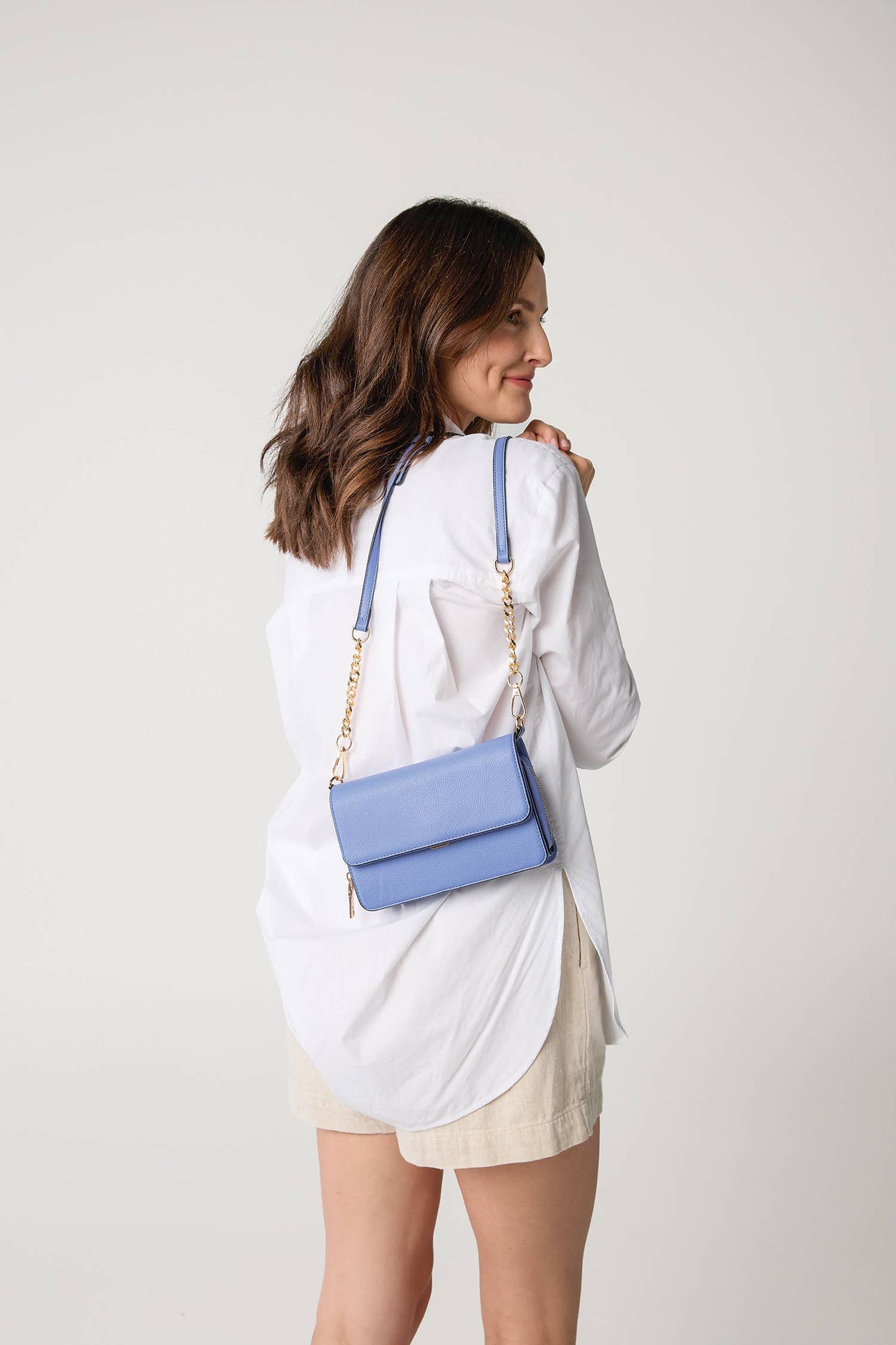 M2589 Lauryn Flapover Crossbody w/ Chain Strap