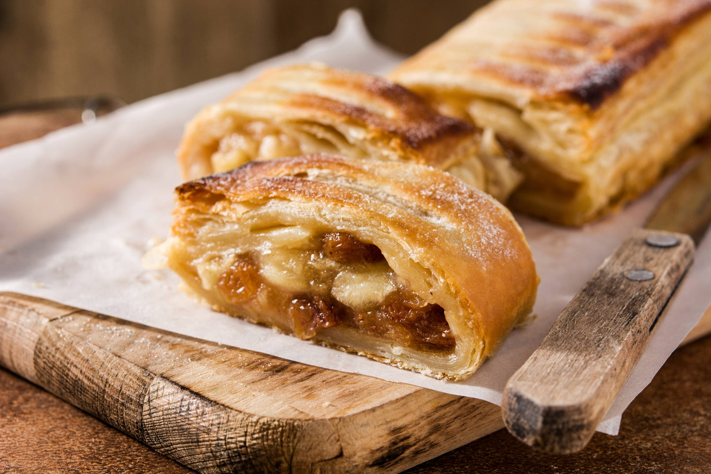 22 oz Butter Jar Candle: Apple Strudel