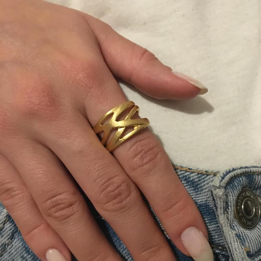 Wave Form Band Ring