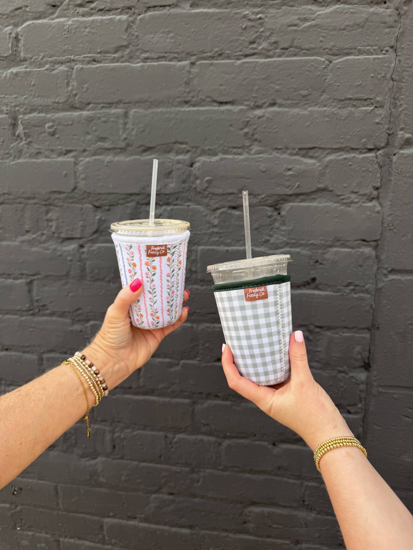 Iced Coffee Sleeve, Cute Reusable Cup Holder Drink Sleeve