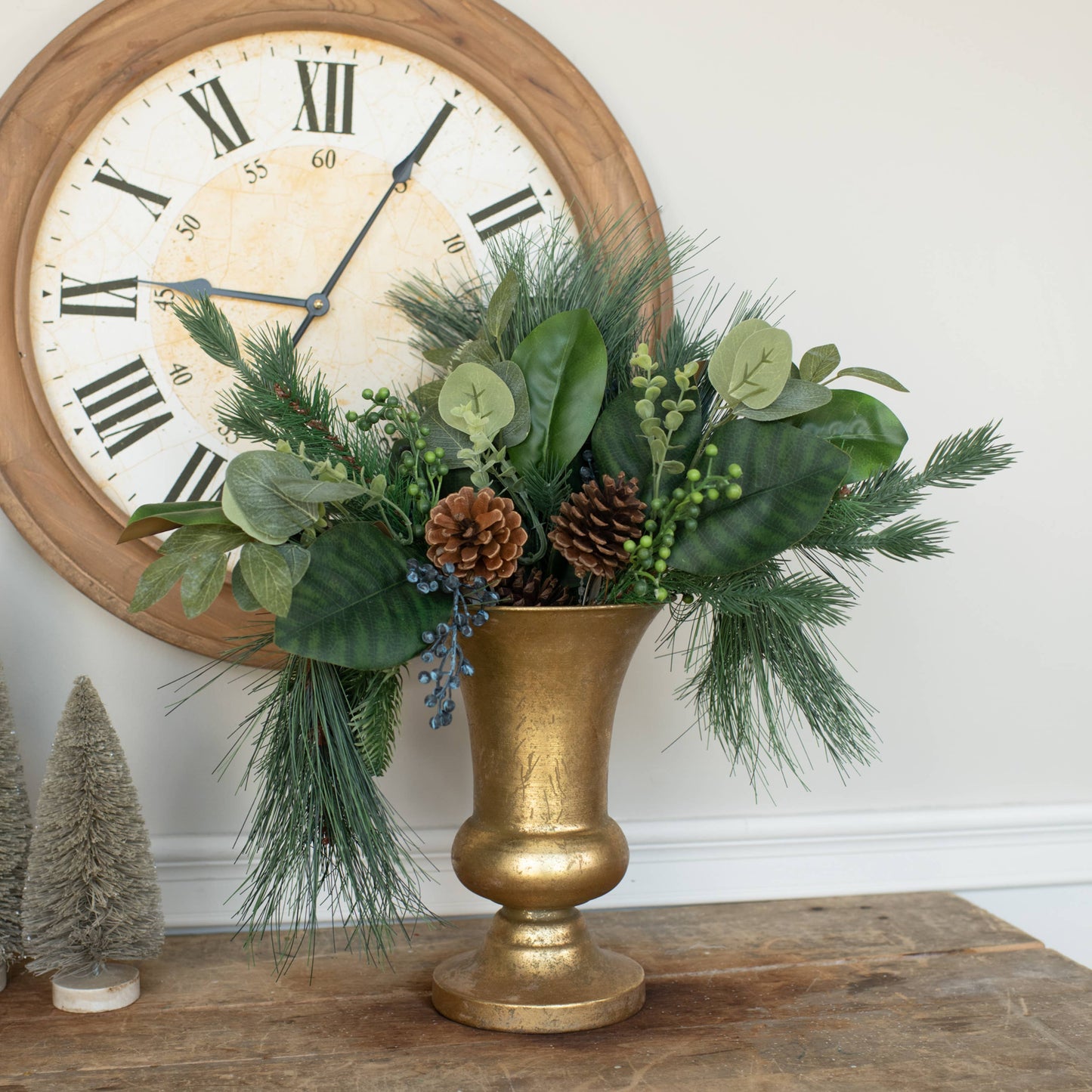 17" MIX FOLIAGE W/ BERRIES & CONES PICK