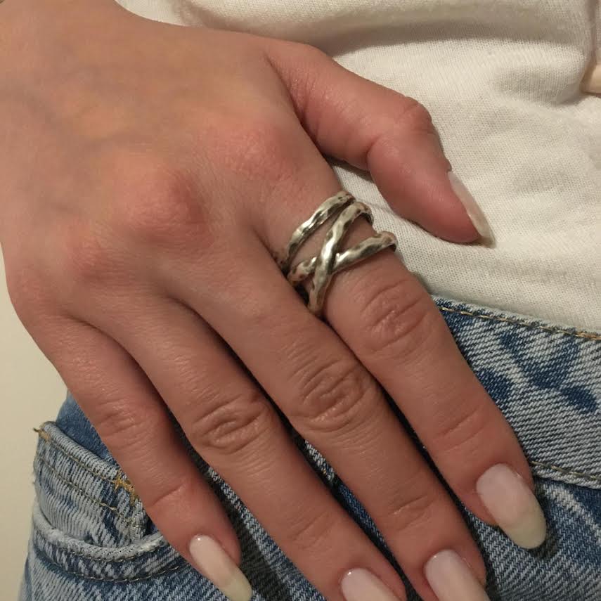 Wave From Band Ring