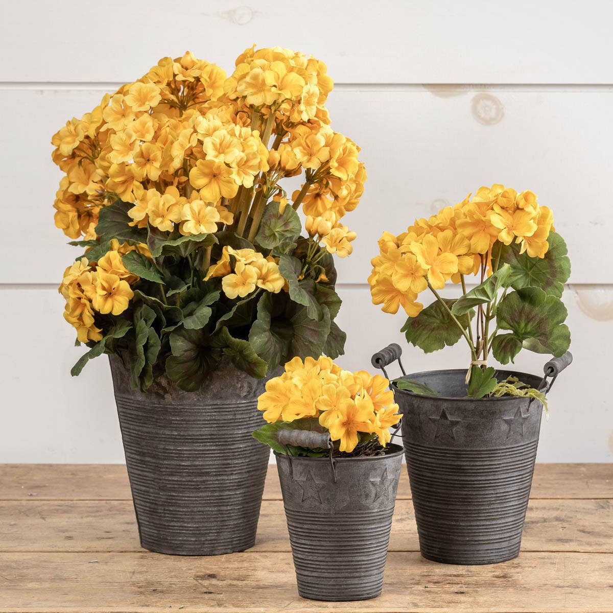 SET/ 3 STAR PAILS W/ TWO HANDLES