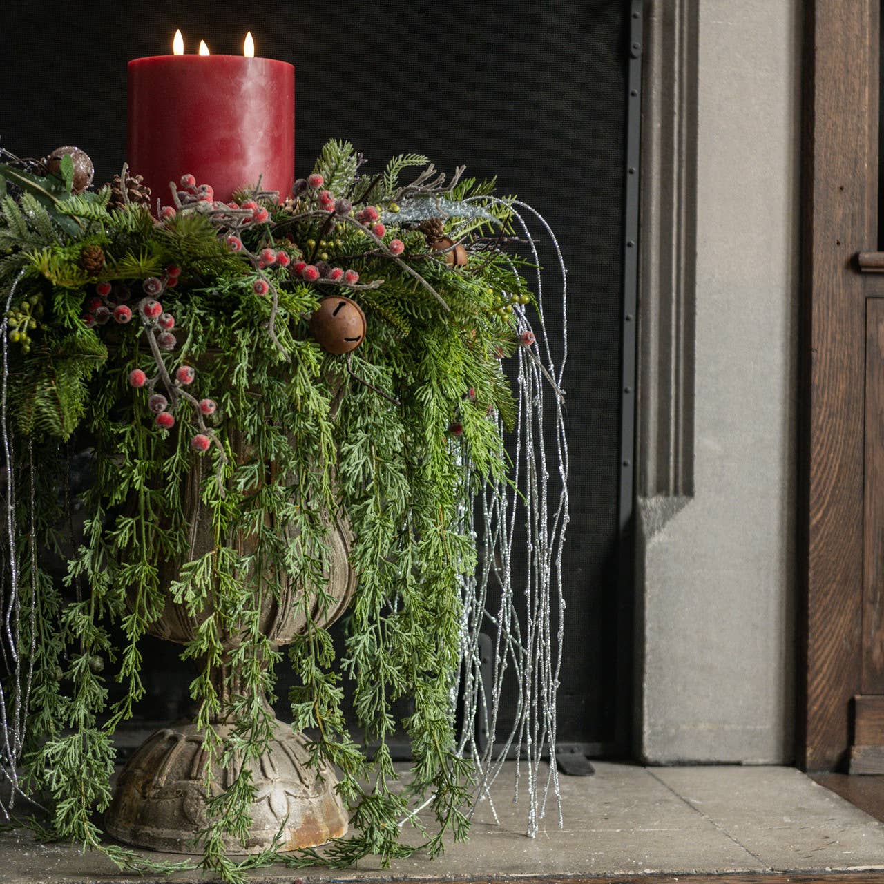 15" ICED FOREST FOLIAGE W/ BELLS PICK