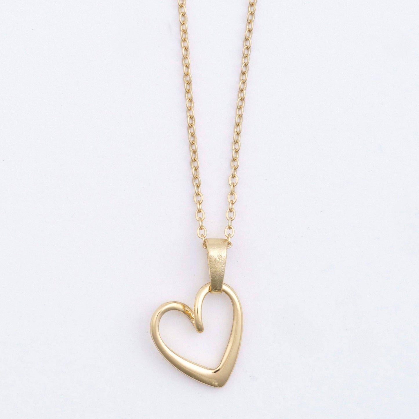 Dainty Heart 16" Pendant Charm Necklace